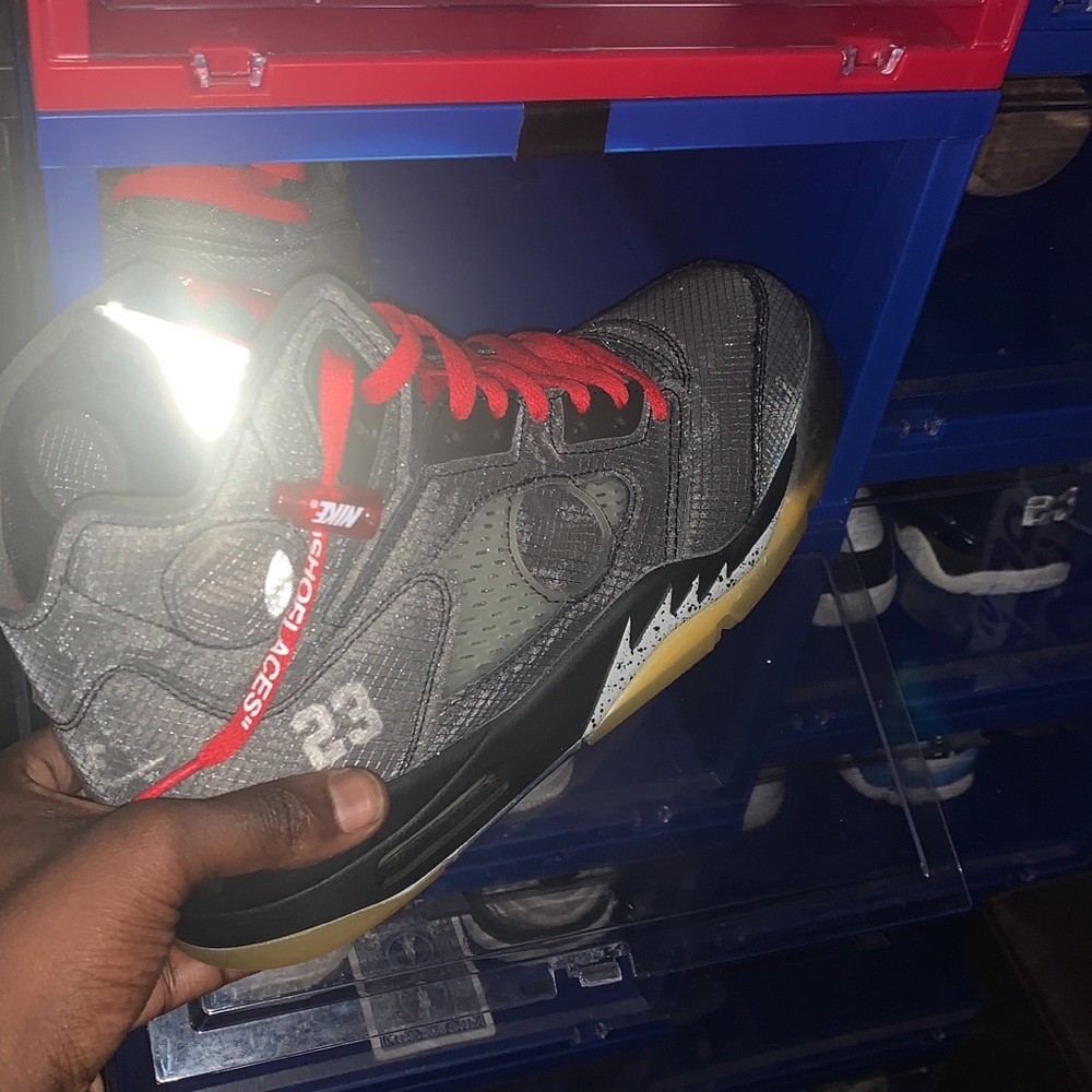 Moving sale Kicks